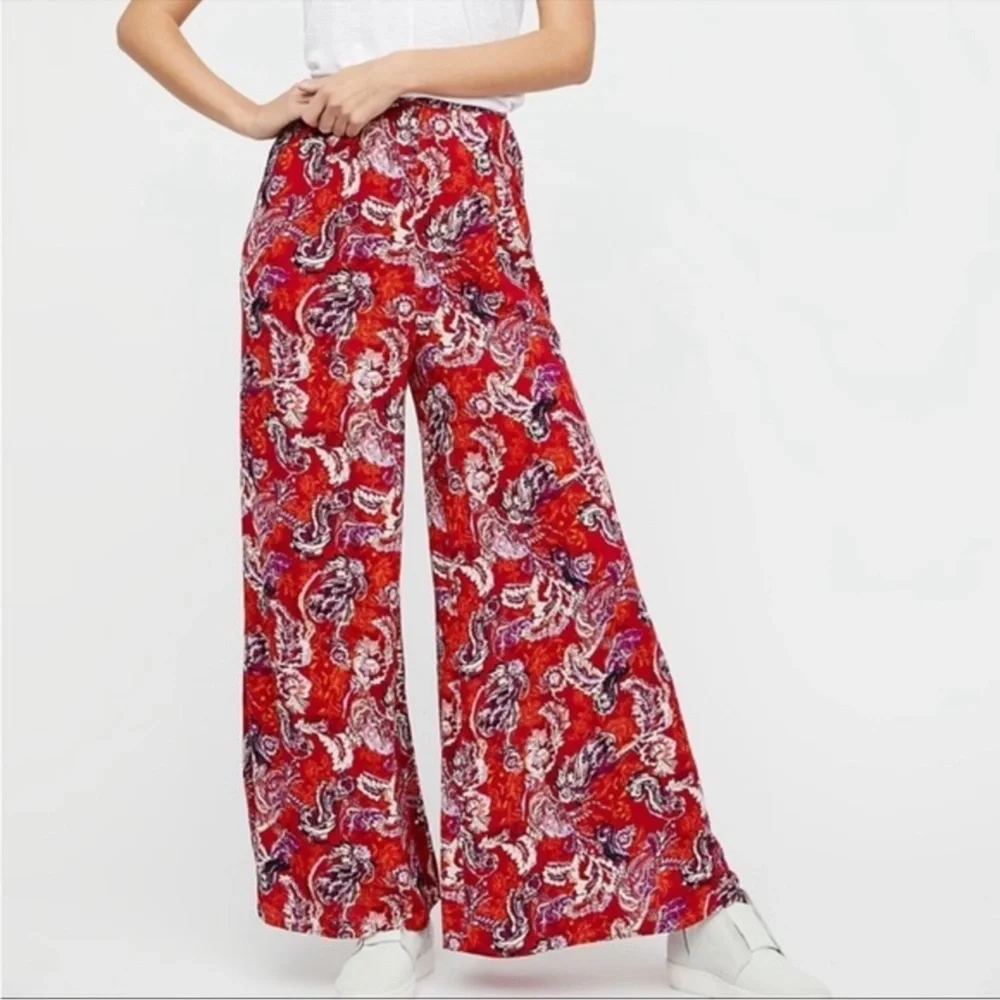 Free People Paisley Flowy Pant Red Wide Leg - Picture 1 of 11